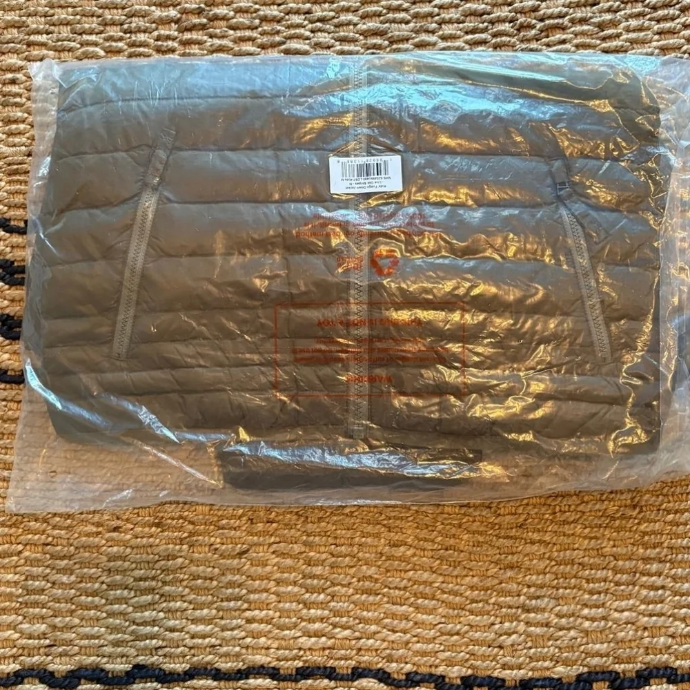NWT Cotopaxi Kids Fuego Down Jacket-Live Oak Stripes